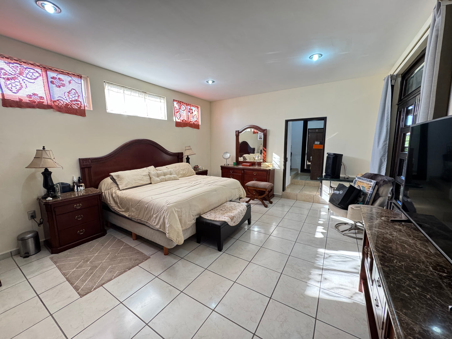 CASA EMILIA | LOMAS DE COMANJILLA