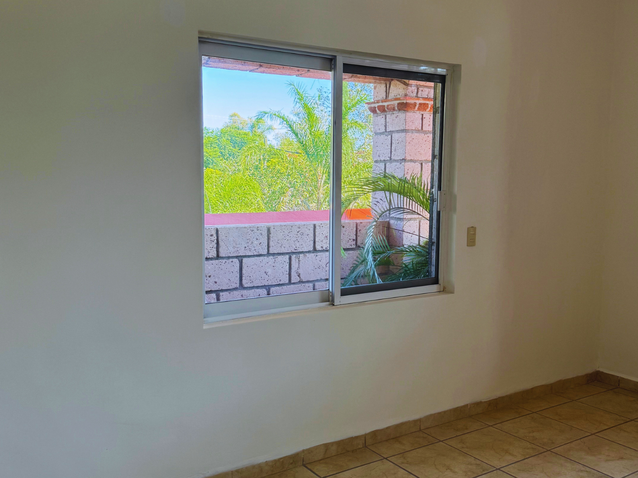 CASA EMILIA | LOMAS DE COMANJILLA